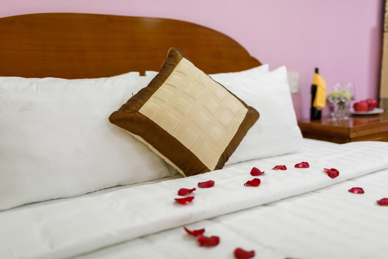 Cat Ba Orchid Hotel カットバ島 エクステリア 写真